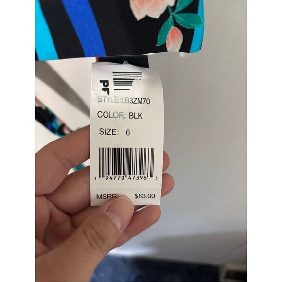 Brand New La Blanca Black Multi Swimwear Bikini Top Women's Size 6 - Picture 3 of 7